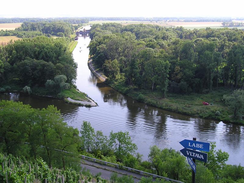 04.JPG - soutok Labe, Vltavy a vltavského kanálu