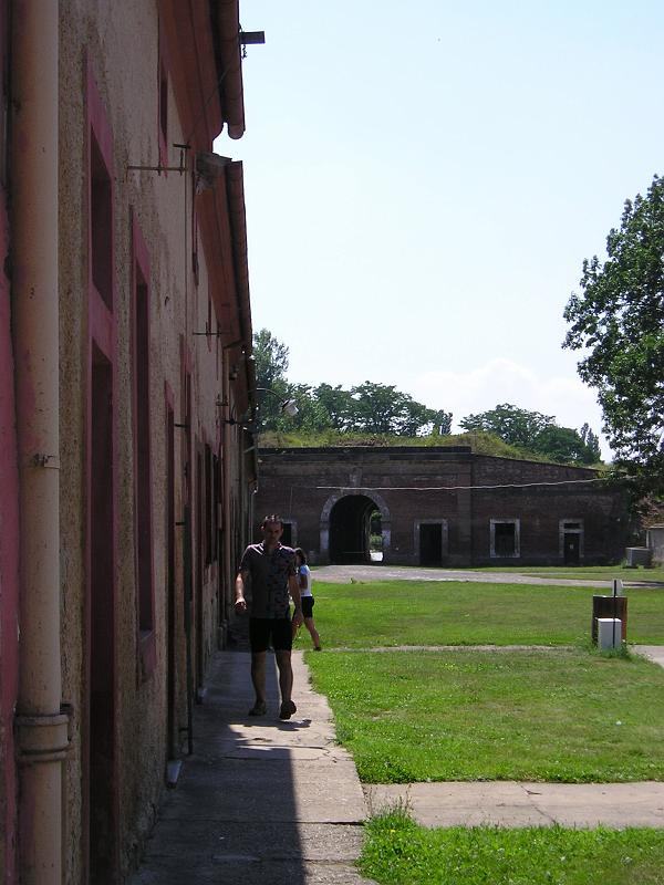 15.JPG - Terezín - vjezd bez placení vstupného